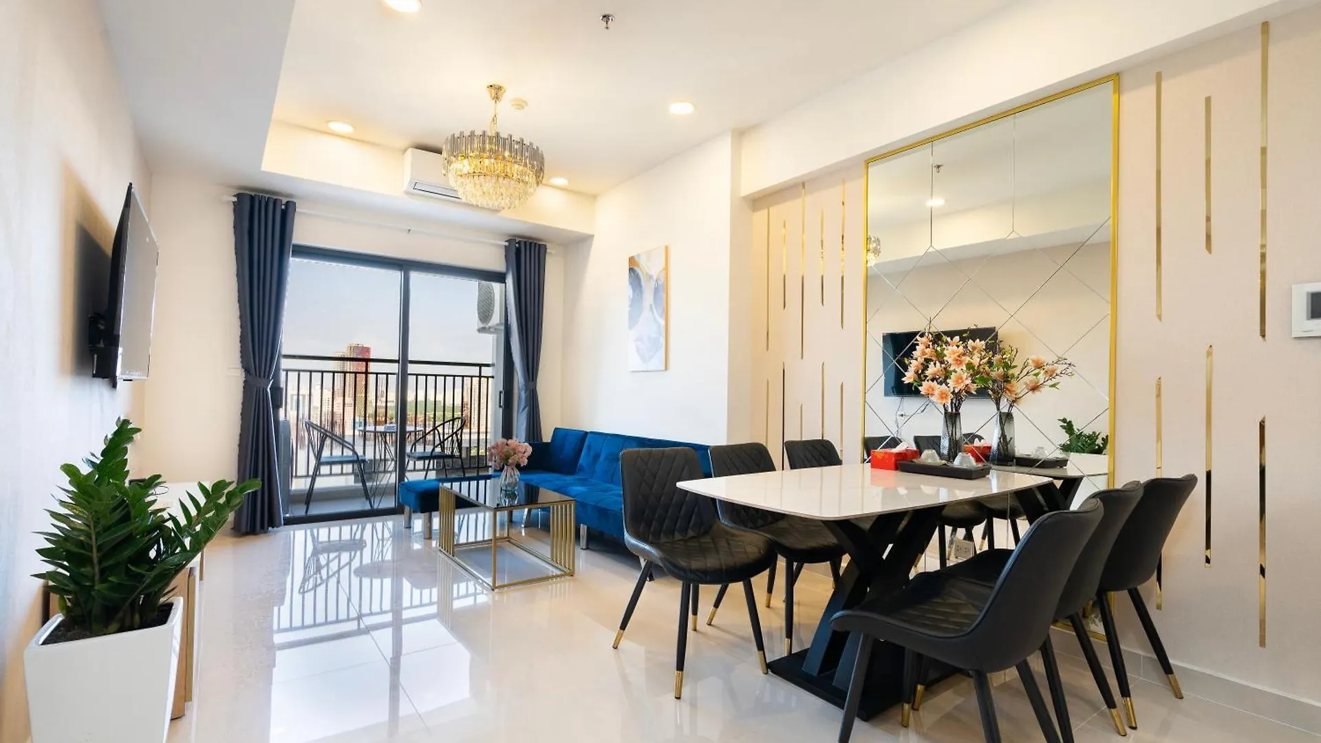 Fireworks View Apartment At The City Center Ho Chi Minh City